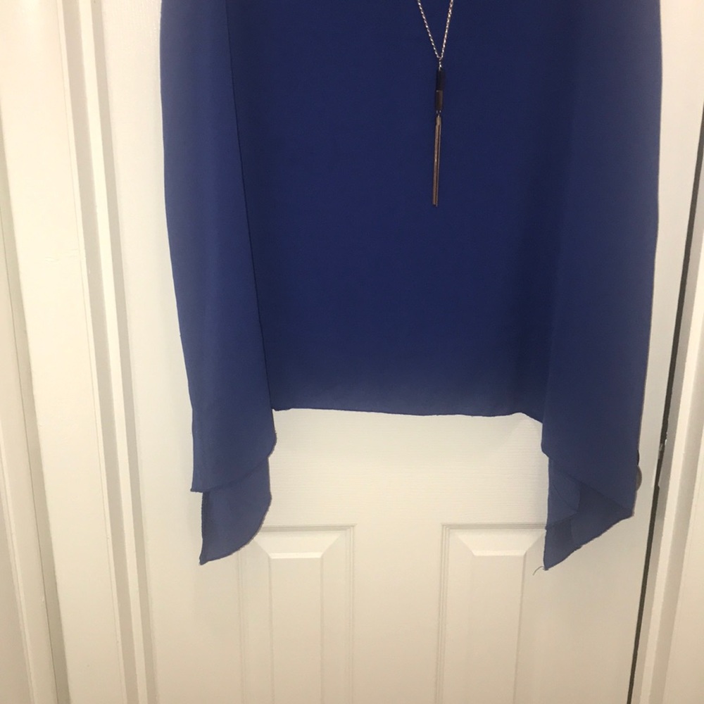 Blue blouse - Picture 2 of 4